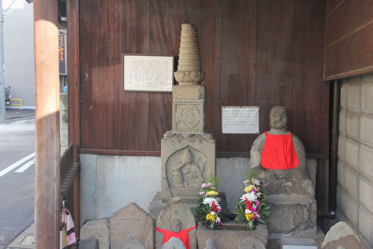 方違神社の参道 西高野街道 榎元 三国ヶ丘 堺区 エナガ先生の講義メモ