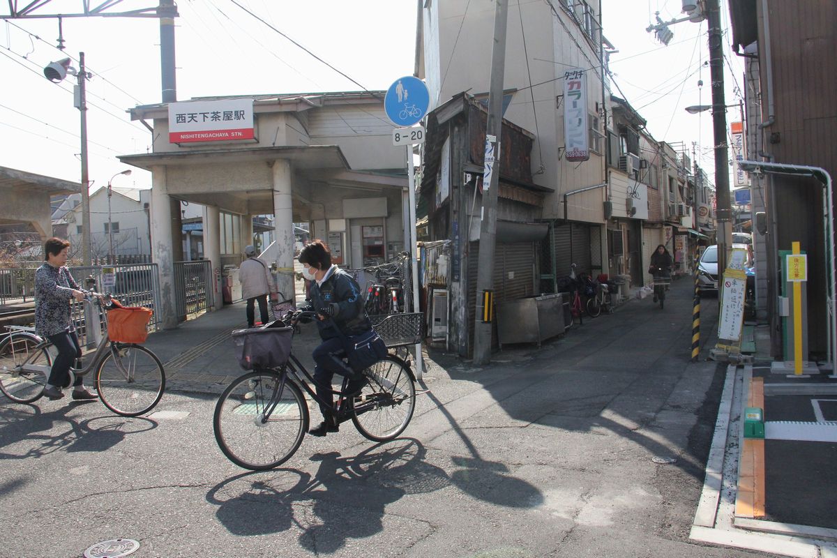 玉出生根神社の参道 勝間街道 西天下茶屋 大阪市 西成区 エナガ先生の講義メモ