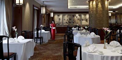 Sule-Shangri-La-Yangon-Dining-Summer-Palace
