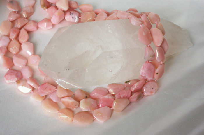 pinkopal01