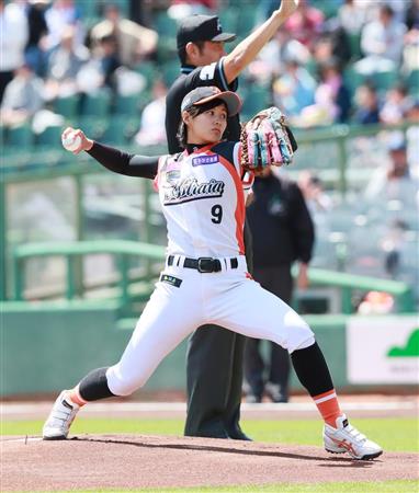 画像 動画 ノースリーブで話題沸騰 加藤優 の魅力に迫ってみたｗｗｗ女子プロ野球 E ネ スポーツ撞