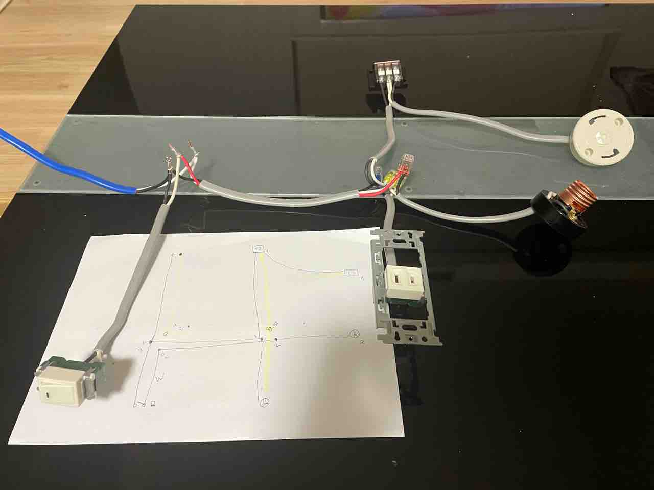 電気工事士実技試験の練習やってみた さっちゃんの投資ブログ 電気工事士実技試験の練習やってみた さっちゃんの投資ブログ