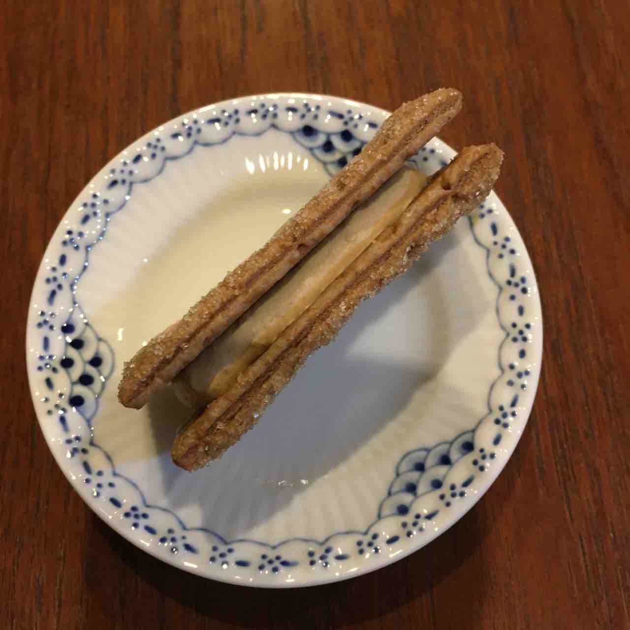 六花亭の 霜だたみ 手仕事が好きな事務員の日々のくらし