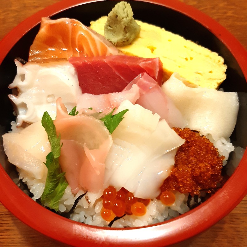 海鮮丼