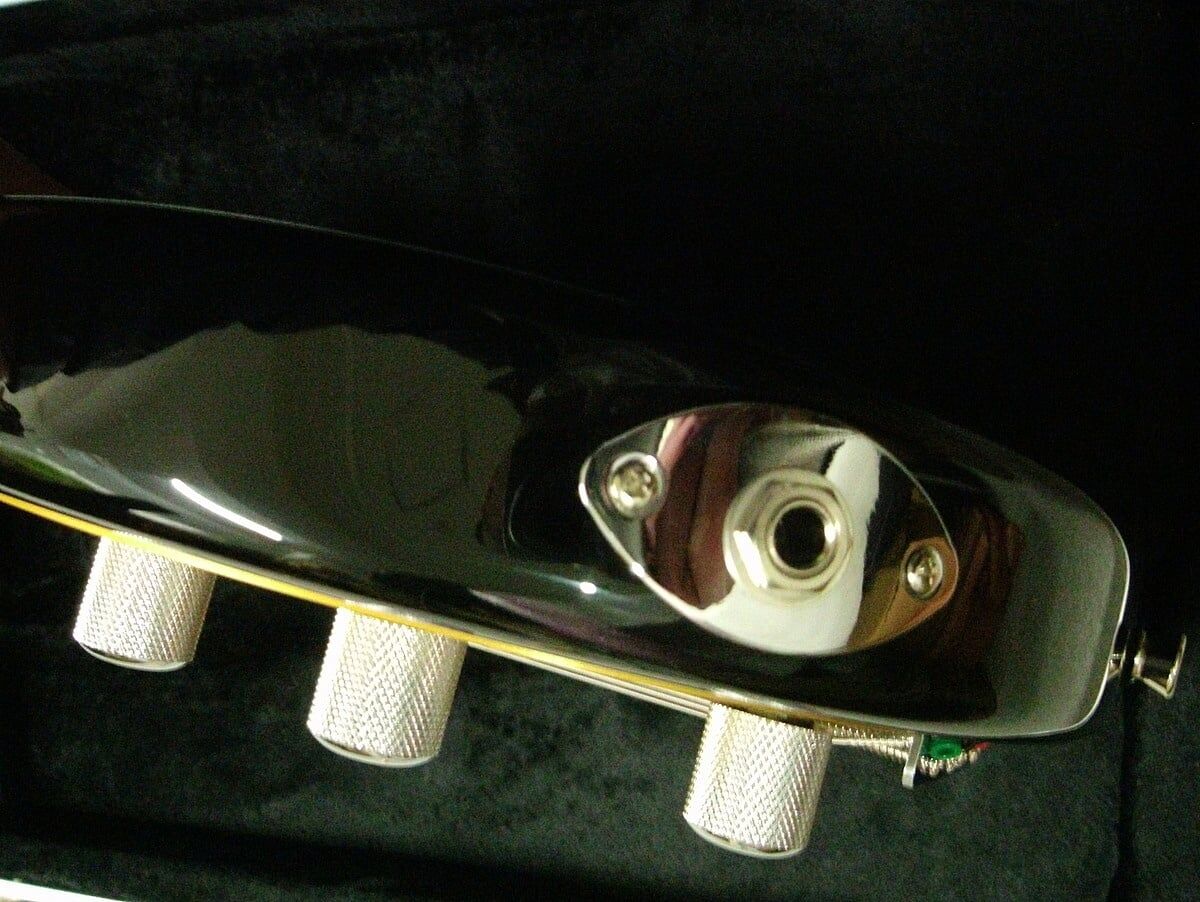 Bacchus IKEBE ORIGINAL HPB4 SPECIAL/PH w/Anodized Pickguard : My