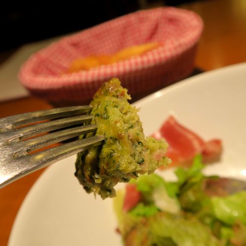 バリッと鴨コンフィ カフェ シェ アンドレ ドゥ サクレクール 人形町 自己ベスト更新中