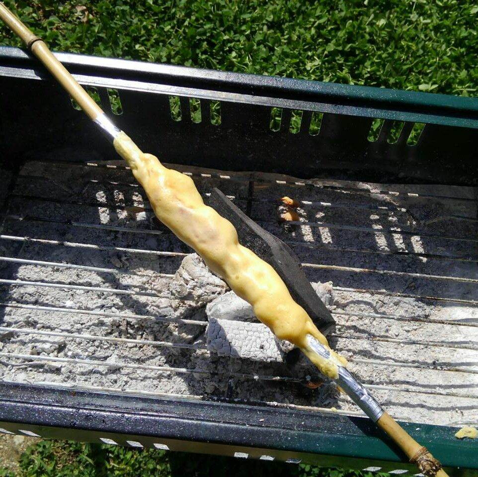 バーベキューにて バウムクーヘンを焼いてみた 暮らしを耕し 心を豊かに