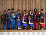 鬼まつり ボランティアの学生達(鷲別)
