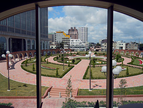 セントラルプラザ