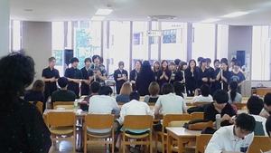 学食ライブ