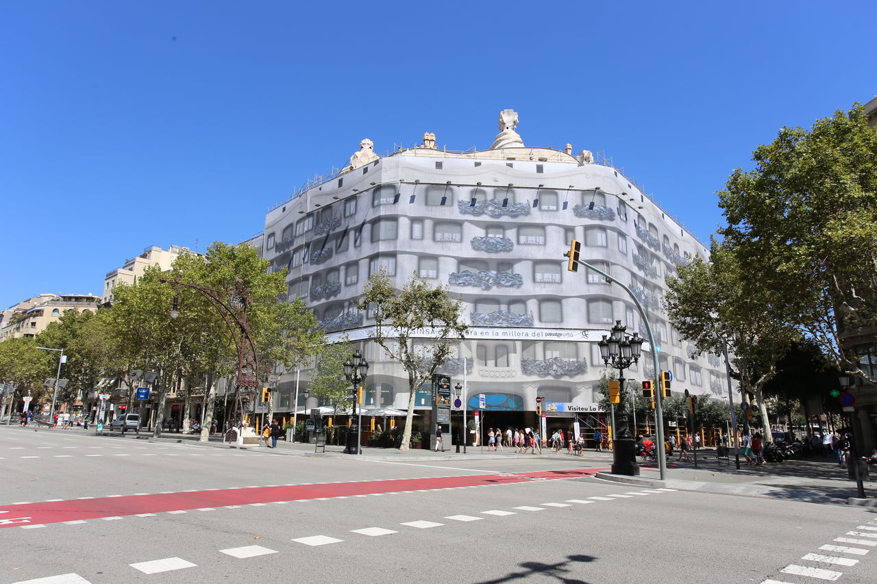 海外デザイン研修 ガウディの日 建築学科 建築設計科