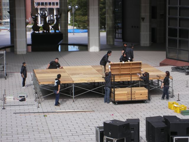 紅華祭 文化祭 準備中 野外ステージfall In Live 八王子校 コンサート イベント科