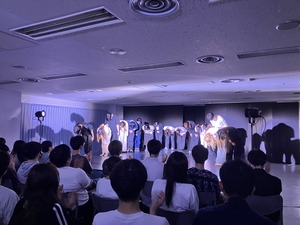 b6