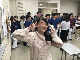807