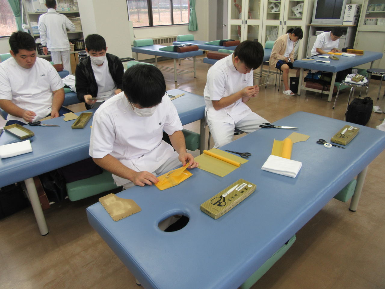 足関節 厚紙副子固定 柔道整復科blog
