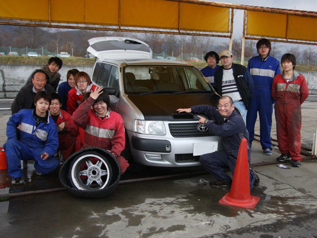 ひまわり畑 ひまわり油で 自動車整備科blog