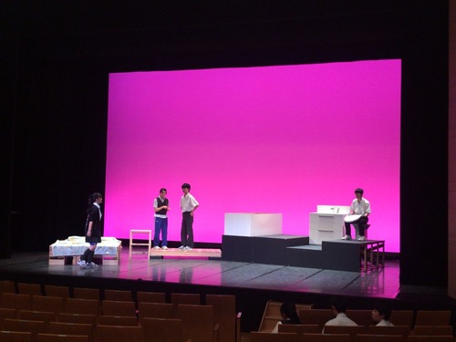 D05F9508-145F-4813-AF9A-84AAB18BDB33