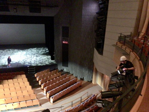 9D65926C-3735-4516-98AD-1537551926DA