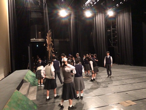 2E98B720-3E5A-44B1-99E1-9A1111B4C19B