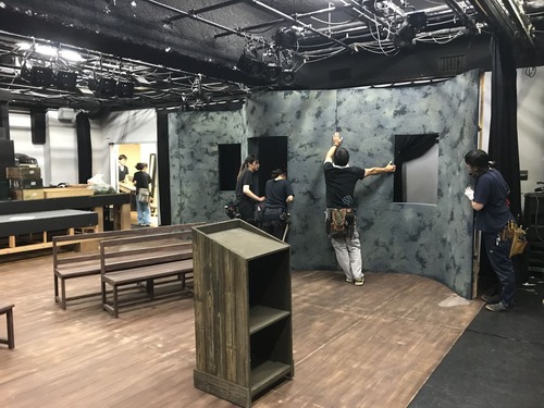 BCF2B582-279E-4053-A61B-8F8A2DD28F24