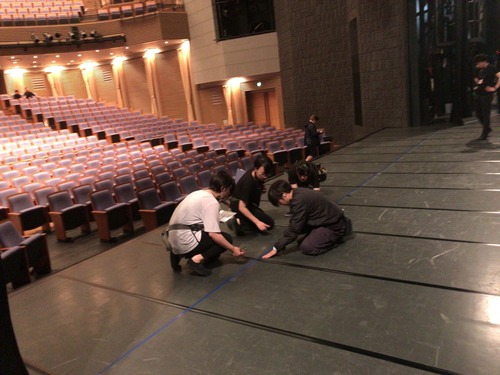 98BF8926-FFBE-48BF-B00B-886ABCFA8E64