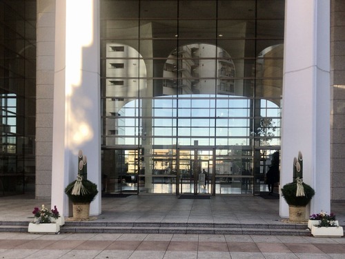 04D2D12B-44C1-4752-BBF3-F99587404199