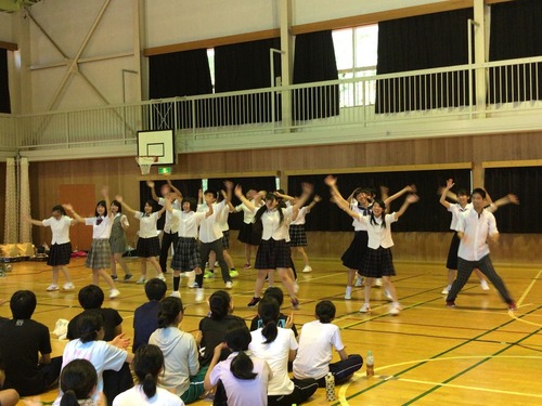 C75BA8E0-B09F-424F-88F1-802C54E91254