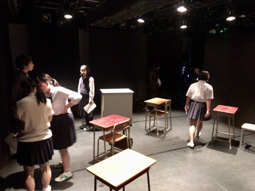 41218F8E-C7EE-4F85-A175-6BFD366308D1