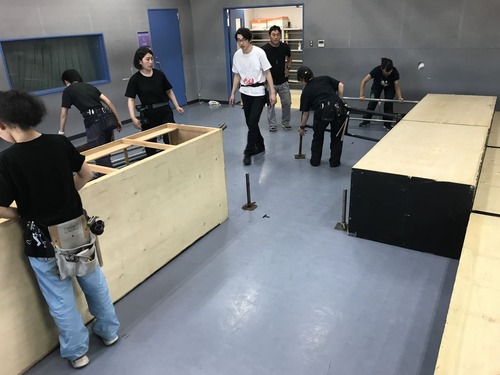 DD0CC478-4D32-40C7-BC10-08B2EA200376