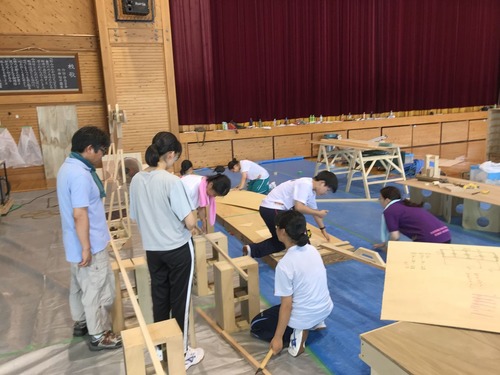 2AC3DF28-DEB4-4935-AF6B-C23E0658327B