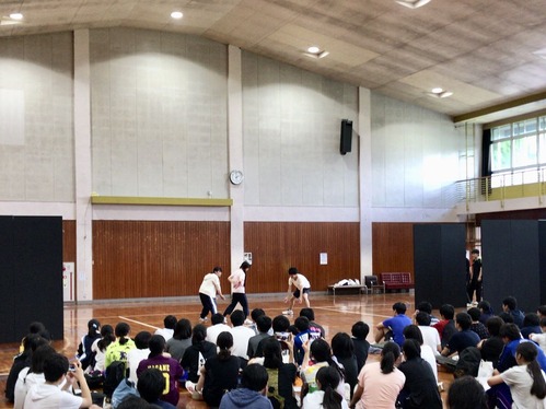 ADD62594-A089-4D17-8383-B031F2691F1A