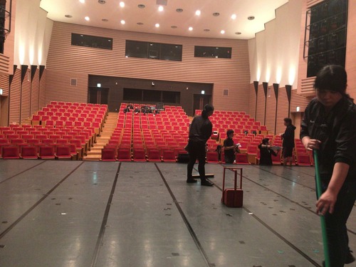 D730E057-DB11-4F42-9320-8F3D29B1F064