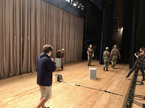 1D6D153F-CEA3-411F-BFC6-62DCBB8F39F8