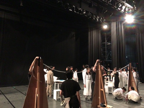 EC8AF142-3C10-4FDA-8F32-5AB8FF28E139