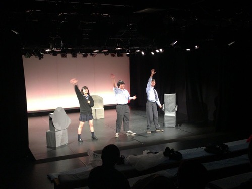 6653E153-E1D7-44FF-9AC8-827854108CA6