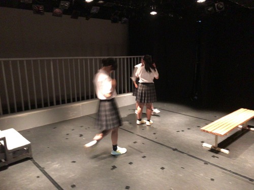 2B9430F2-502E-41A2-B72D-FCD483712E4E