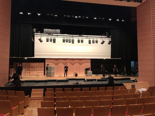 4DFF06F1-3A19-40E5-AD96-B23554E3A227