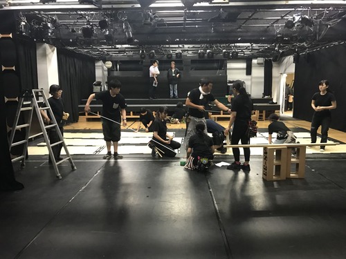 E6598229-C2A3-4F0A-BEC0-1D501298CD71