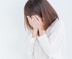 担当職員が「家に上がってビデオ見る」…生活保護受給の女性が相談