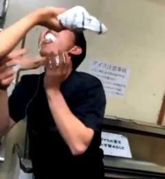 ソフトクリームを機械から口に入れ遊ぶ…動画投稿のアルバイト４人を解雇 大分