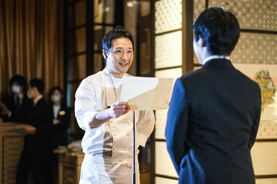 3�;�˭�� (9)