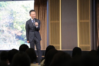 配属発表 (4)
