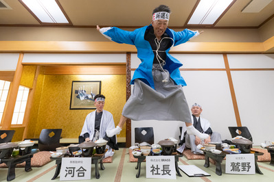 �����԰ְ�ι�� (63)