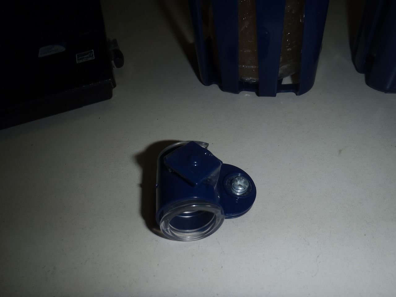 １００均ボトルホルダーにジンバル機能を追加 ｒｅｄｓｕｎのヨット記録