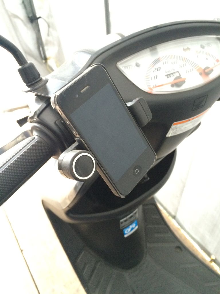 原付きスクーター用自作スマホ スマートフォン ホルダー Iphone5 カプチーノの香り Bk