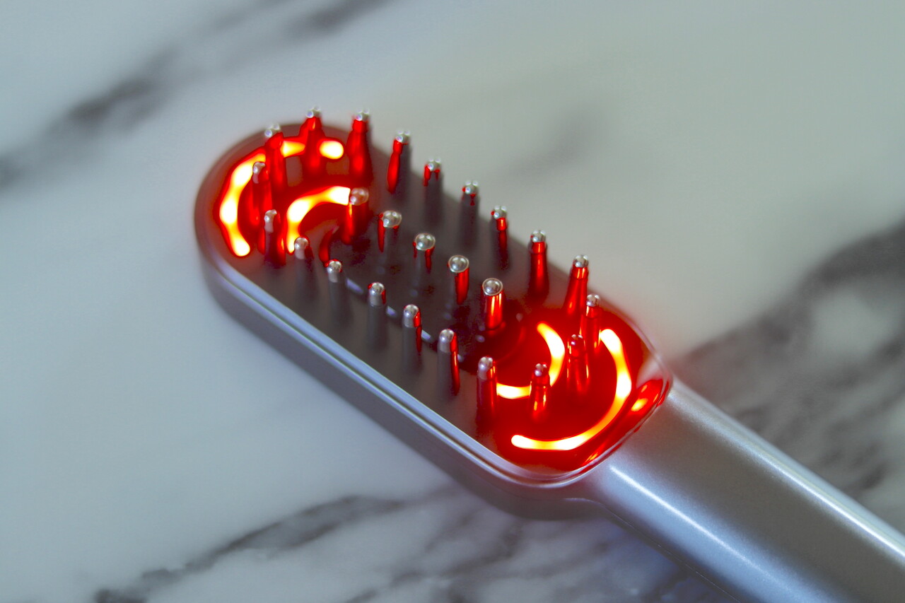 超話題のEMS美顔器がとんでも価格で買えちゃう!「miroku brush 超話題のEMS美顔器がとんでも価格で買えちゃう!「miroku brush
