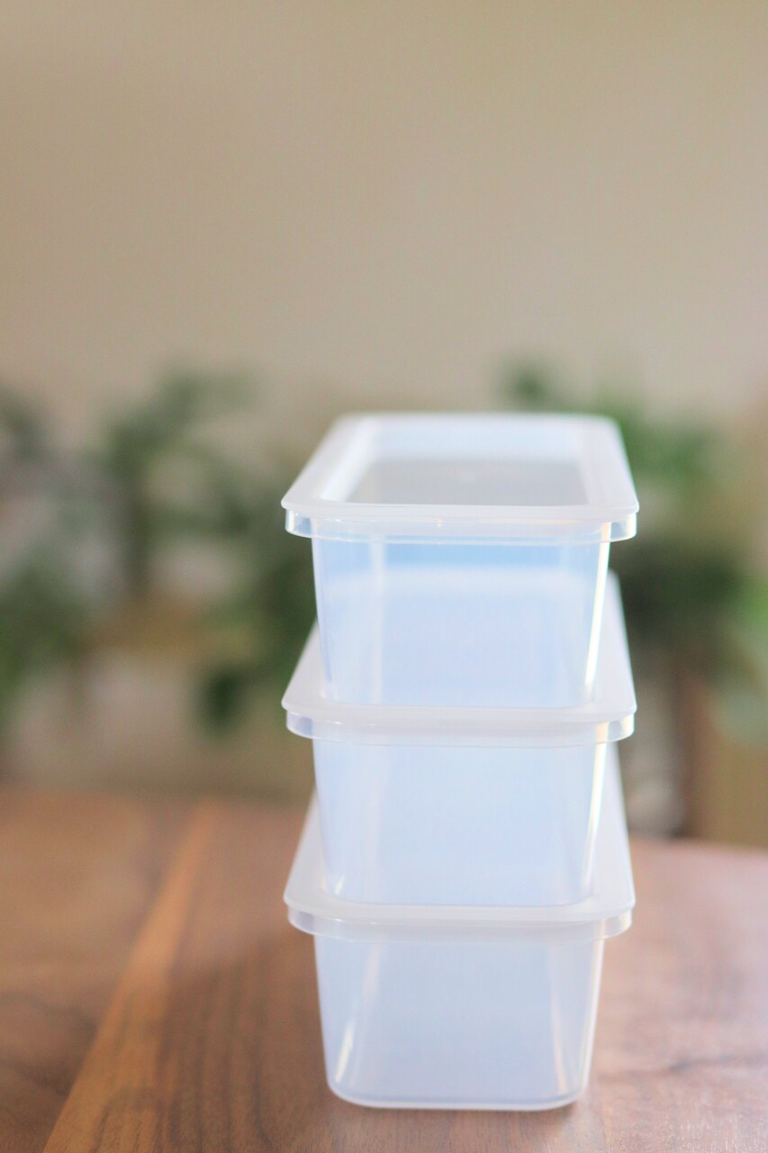 セリア 冷蔵庫の奥行きを有効利用 理想的なタッパー ポチレポ 手放せないバスグッズや破格の夏服など With Lattice Powered By ライブドアブログ