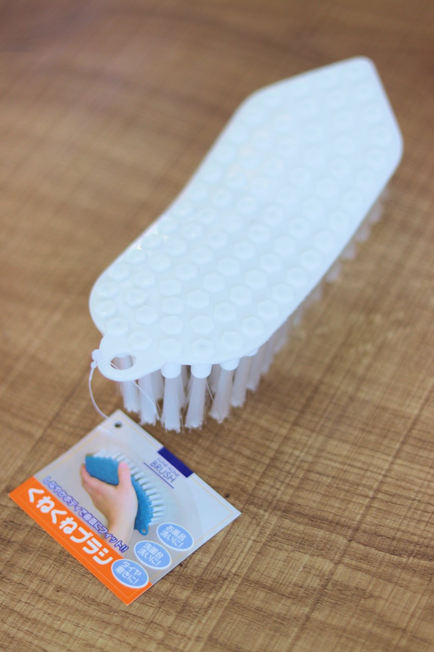 100均 キャンドゥの真っ白な掃除グッズが最高 そして みなさまにお礼です With Lattice Powered By ライブドアブログ