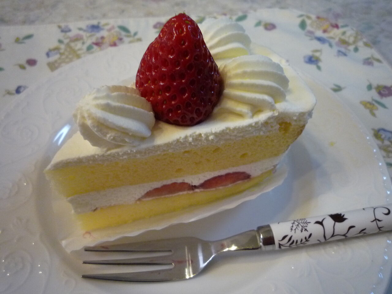 906 かわいいショートケーキの日 N U M B E R 906 かわいいショートケーキの日 N U M B E R