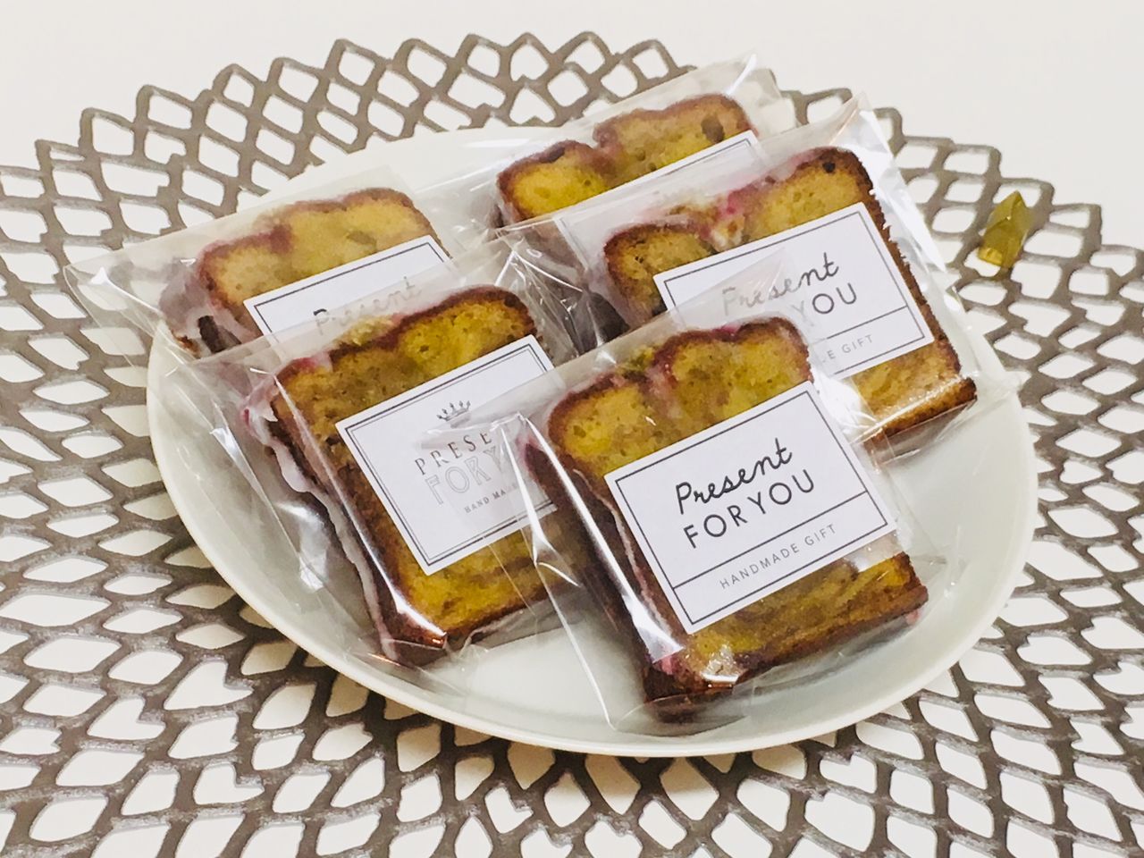 ピスタチオとラズベリーのパウンドケーキ レシピあります Na Bake日記